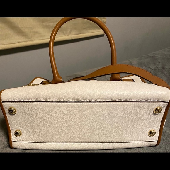 Michael Kors purse. - Picture 6 of 10